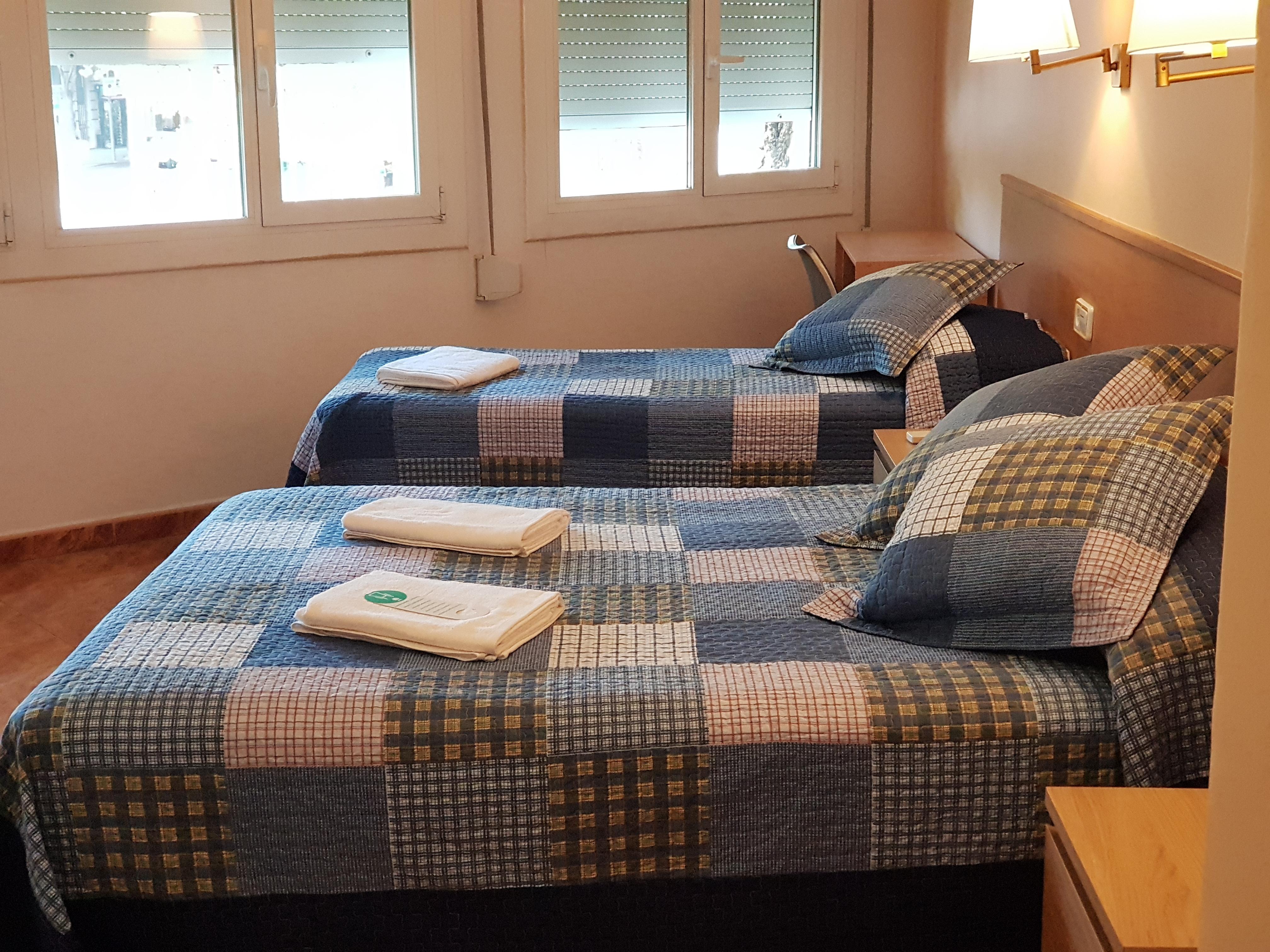 ברצלונה Hostal Rio De Castro מראה חיצוני תמונה