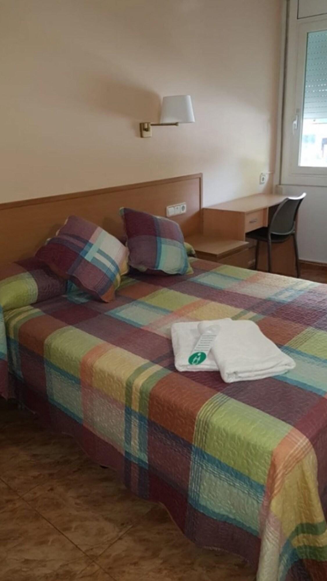 ברצלונה Hostal Rio De Castro מראה חיצוני תמונה